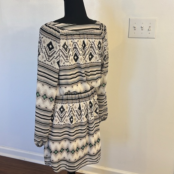 Chelsea & Violet Dress, Sz. Large - Picture 5 of 10